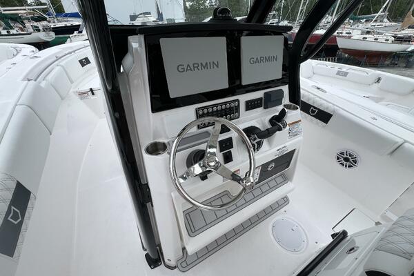 28ft Sea Fox Yacht For Sale