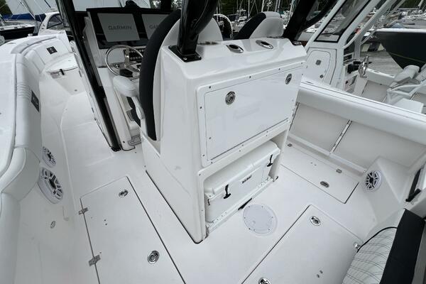 28ft Sea Fox Yacht For Sale