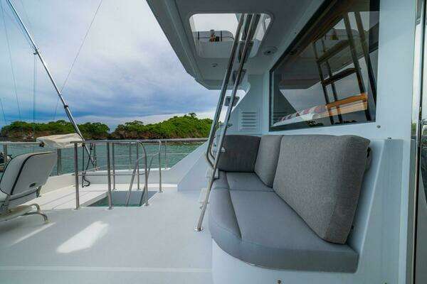 Queenship 98 Custom Yachtfish Yacht For Sale