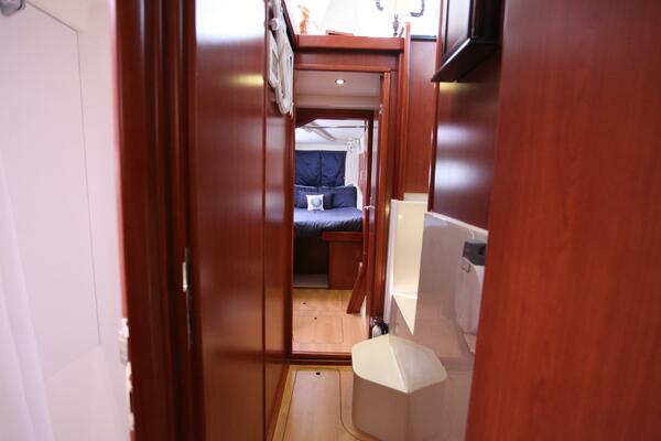 Folie A Deux 44ft Leopard Yacht For Sale