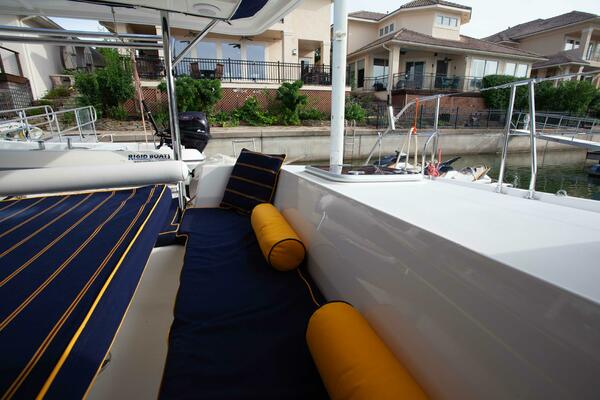 Folie A Deux 44ft Leopard Yacht For Sale