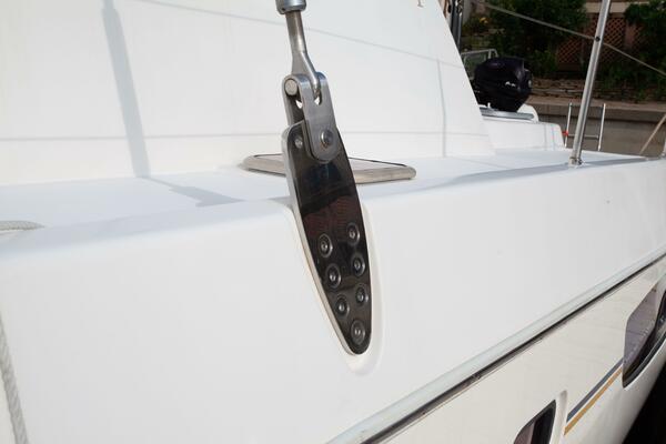 Folie A Deux 44ft Leopard Yacht For Sale