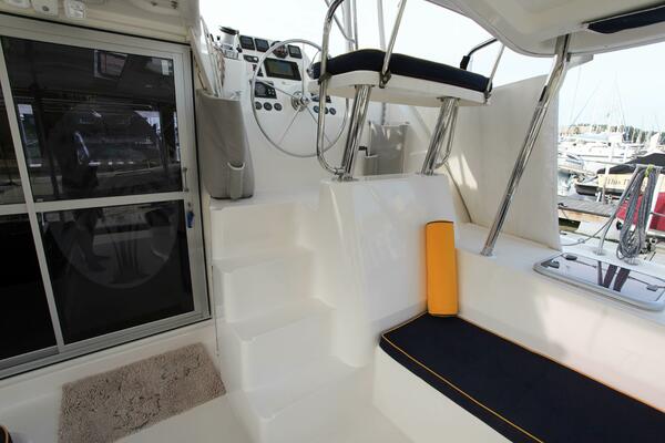 Folie A Deux 44ft Leopard Yacht For Sale