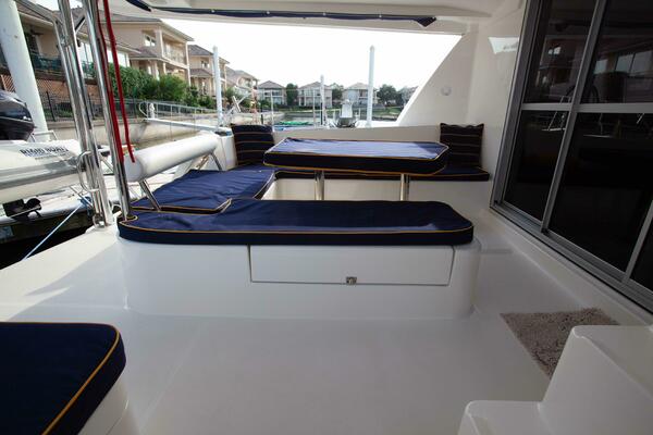 Folie A Deux 44ft Leopard Yacht For Sale