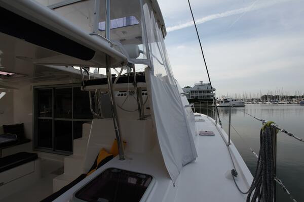 Folie A Deux 44ft Leopard Yacht For Sale