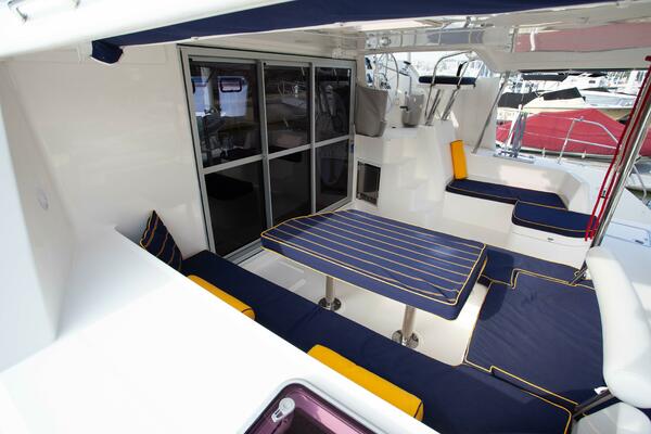 Folie A Deux 44ft Leopard Yacht For Sale