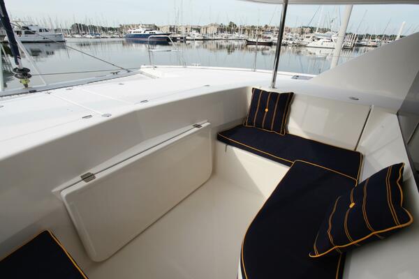 Folie A Deux 44ft Leopard Yacht For Sale