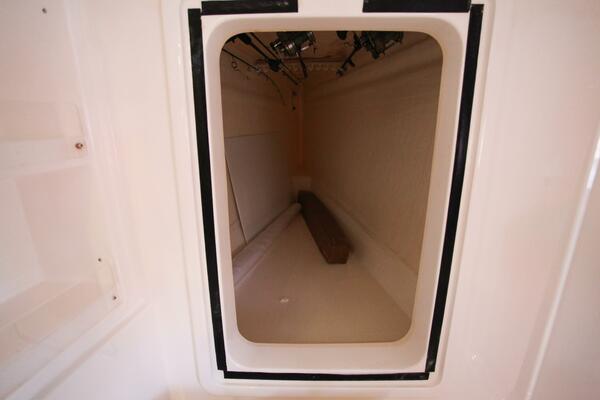 Folie A Deux 44ft Leopard Yacht For Sale