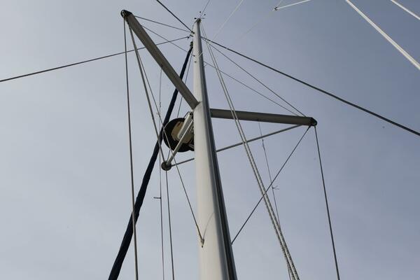 Folie A Deux 44ft Leopard Yacht For Sale