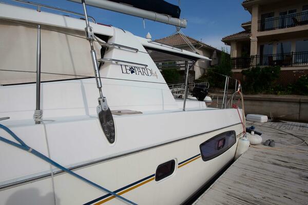 Folie A Deux 44ft Leopard Yacht For Sale