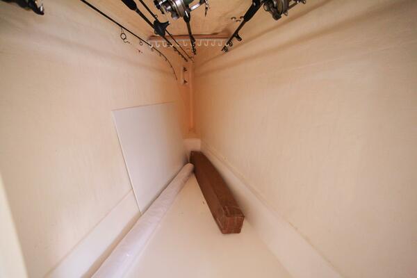 Folie A Deux 44ft Leopard Yacht For Sale