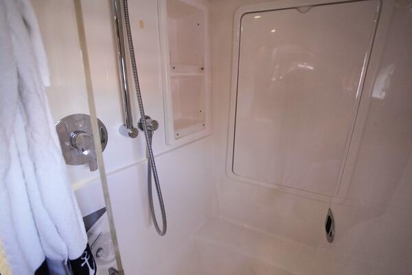 Folie A Deux 44ft Leopard Yacht For Sale