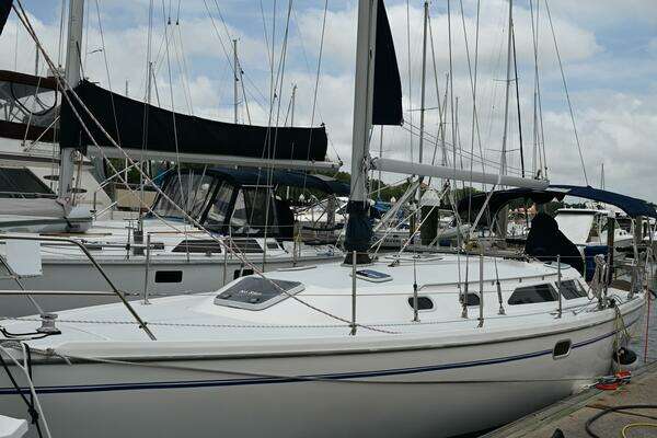 Photo of the 2002 Catalina 36 MKII "Knot The Office"