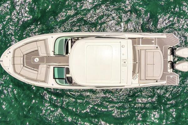 31ft Sea Ray Yacht For Sale