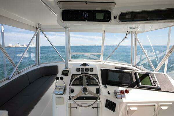 1999 Ocean Yachts 48