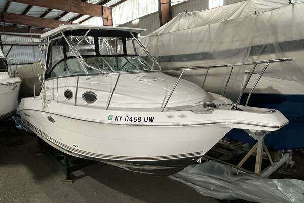 Photo of the 2001 Wellcraft 270 Coastal