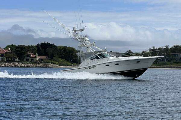 2001 Tiara Yachts 38