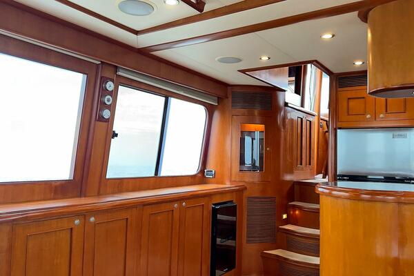 Lightning  50ft Ocean Alexander Yacht For Sale