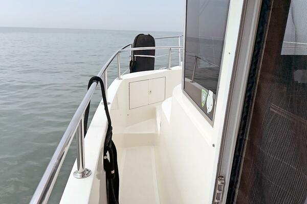 Lightning  50ft Ocean Alexander Yacht For Sale