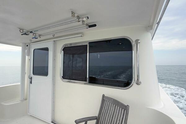 Lightning  50ft Ocean Alexander Yacht For Sale