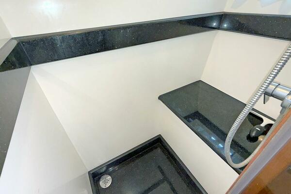 Lightning  50ft Ocean Alexander Yacht For Sale