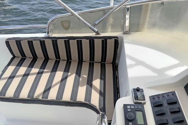 Lightning  50ft Ocean Alexander Yacht For Sale