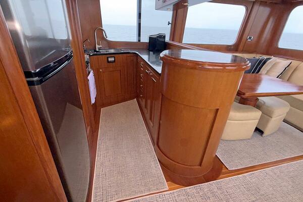 Lightning  50ft Ocean Alexander Yacht For Sale
