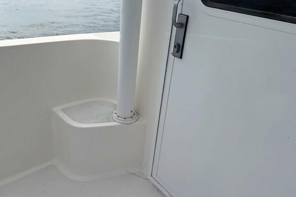 Lightning  50ft Ocean Alexander Yacht For Sale