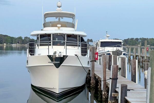 Lightning  50ft Ocean Alexander Yacht For Sale
