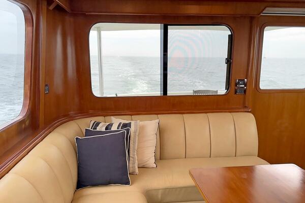 Lightning  50ft Ocean Alexander Yacht For Sale