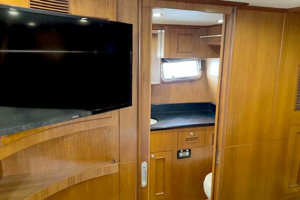 Lightning  50ft Ocean Alexander Yacht For Sale