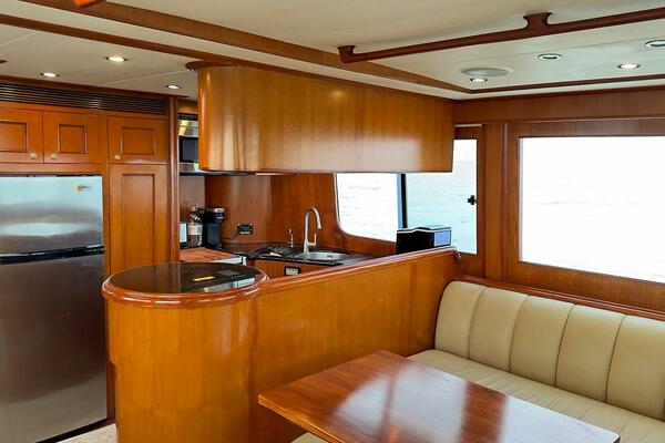 Lightning  50ft Ocean Alexander Yacht For Sale