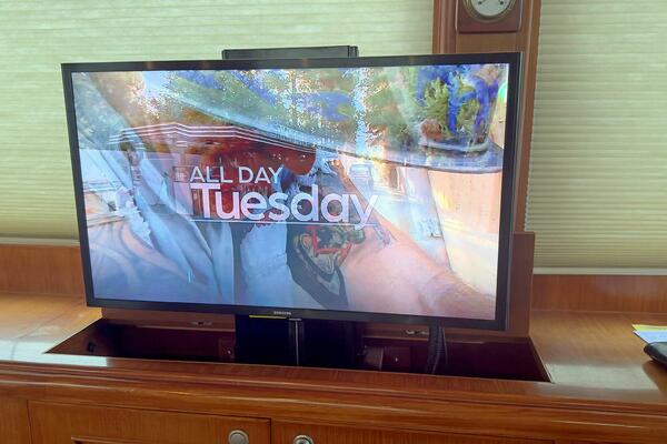 Lightning  50ft Ocean Alexander Yacht For Sale