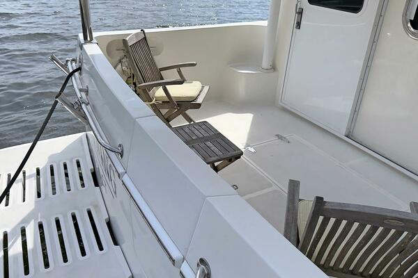 Lightning  50ft Ocean Alexander Yacht For Sale