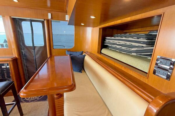 Lightning  50ft Ocean Alexander Yacht For Sale