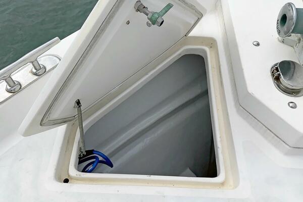 Lightning  50ft Ocean Alexander Yacht For Sale