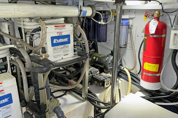 Lightning  50ft Ocean Alexander Yacht For Sale