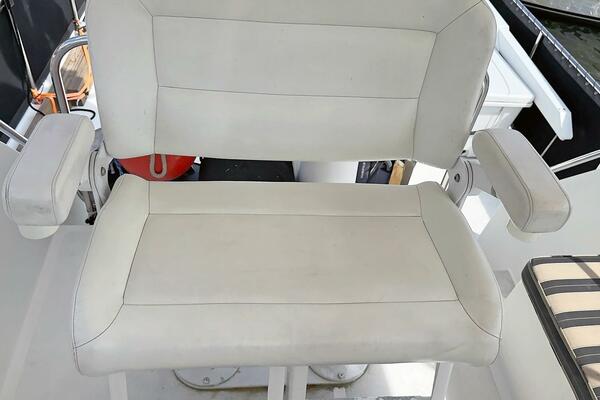 Lightning  50ft Ocean Alexander Yacht For Sale