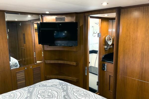 Lightning  50ft Ocean Alexander Yacht For Sale