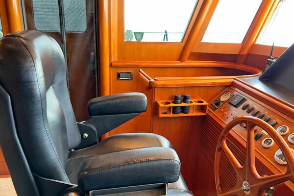 Lightning  50ft Ocean Alexander Yacht For Sale