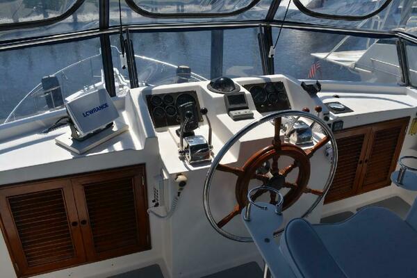 Aloha 47ft Marine Trader Yacht For Sale