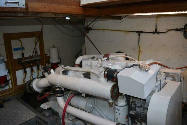 Aloha 47ft Marine Trader Yacht For Sale