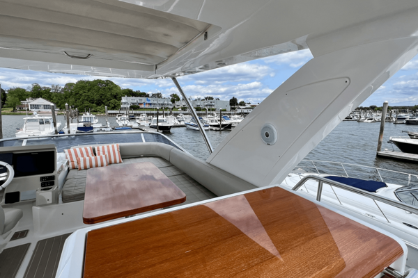 Azimut 50 FLYBRIDGE Yacht For Sale
