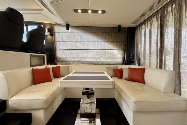 Azimut 50 FLYBRIDGE Yacht For Sale