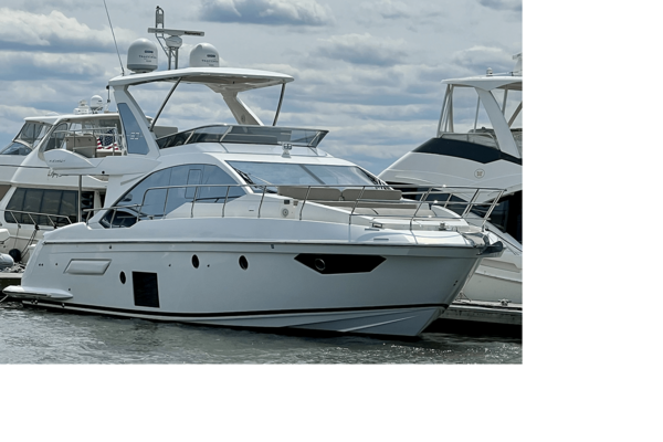 Azimut 50 FLYBRIDGE Yacht For Sale