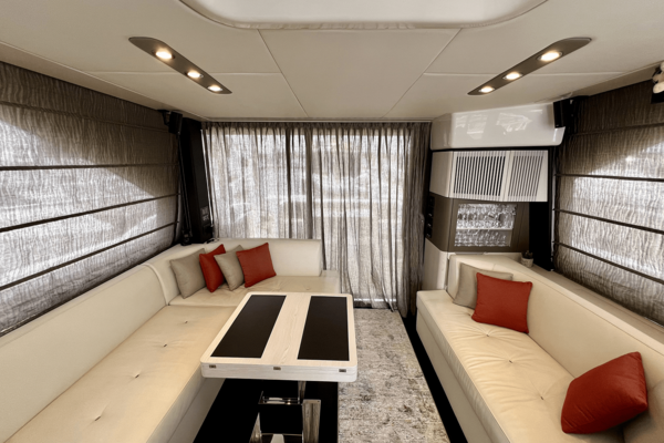 Azimut 50 FLYBRIDGE Yacht For Sale