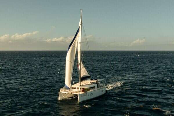 39-ft-Lagoon-2012-Charleston yacht for sale
