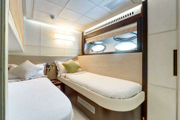 Pershing 115 Yacht For Sale