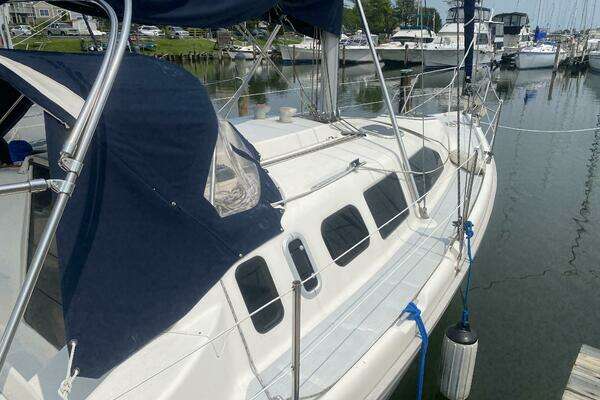 Photo of the 1997 Hunter 