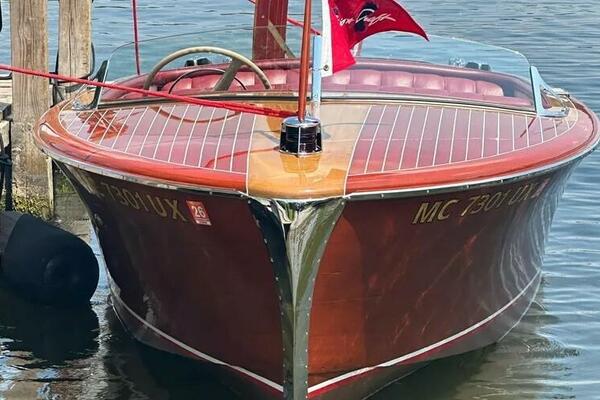 Jakey 18ft Chris Craft Yacht For Sale